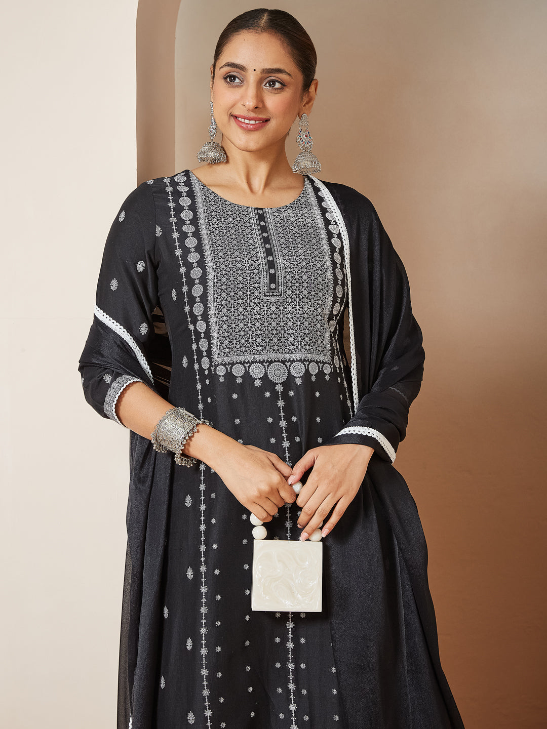 Ninnique Women's Black Silk Blend Embellished Straight Kurta Set