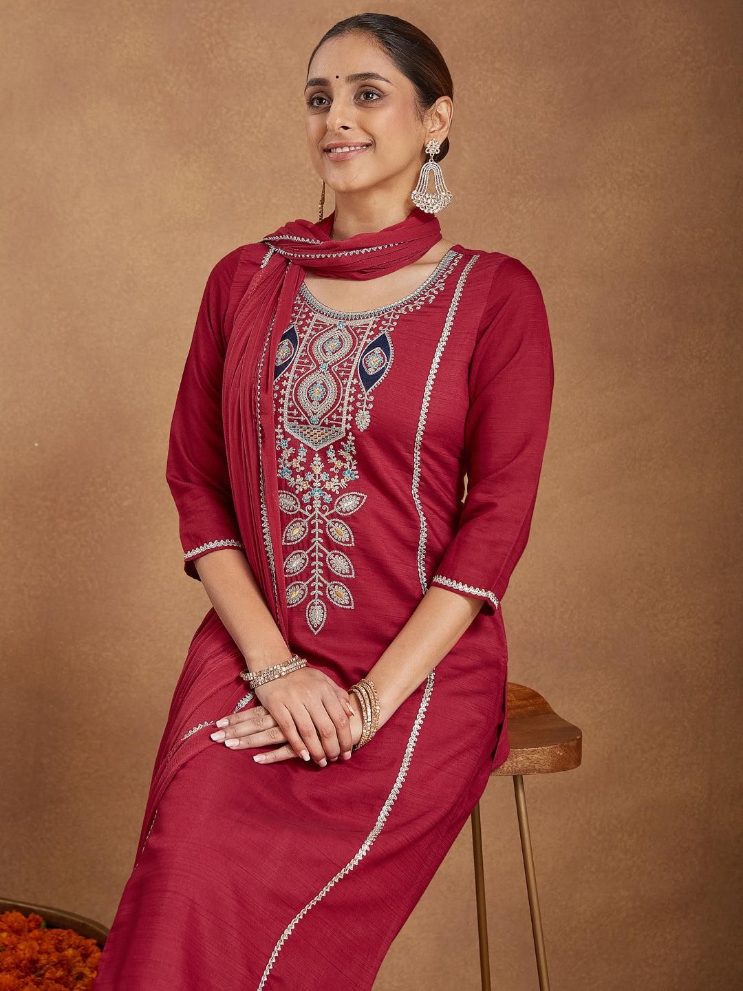Ninnique Women's Maroon Silk Blend Embroidered Straight Kurta Set