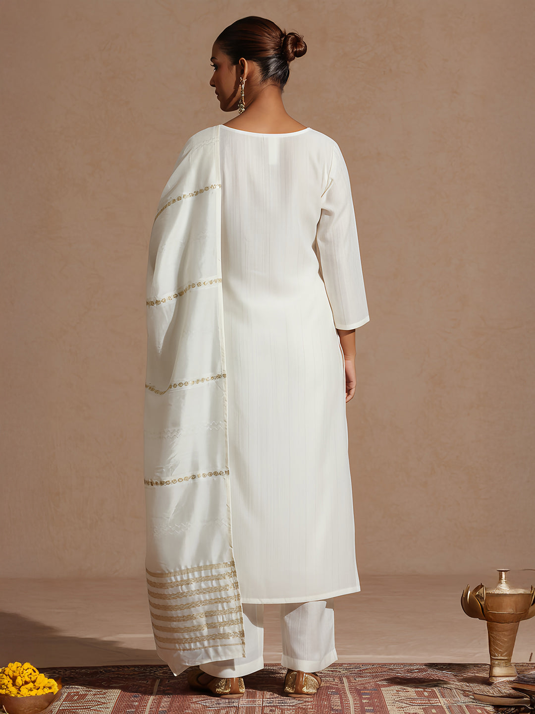 Ninnique Women's Off White Silk Blend Embellished Zari Embroidered Straight Kurta Set