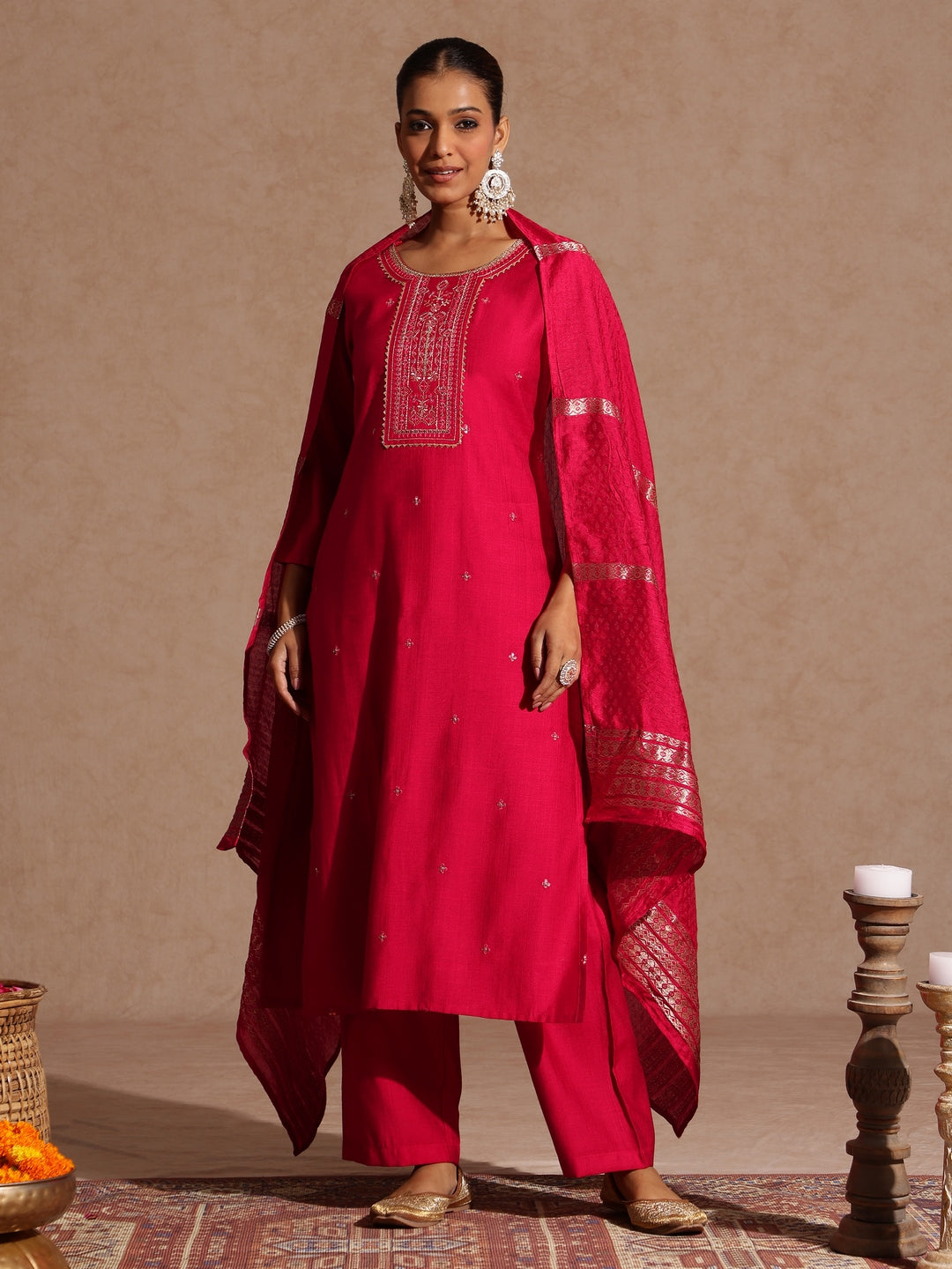 Ninnique Women's Pink Silk Blend Embroidered Straight Kurta Set