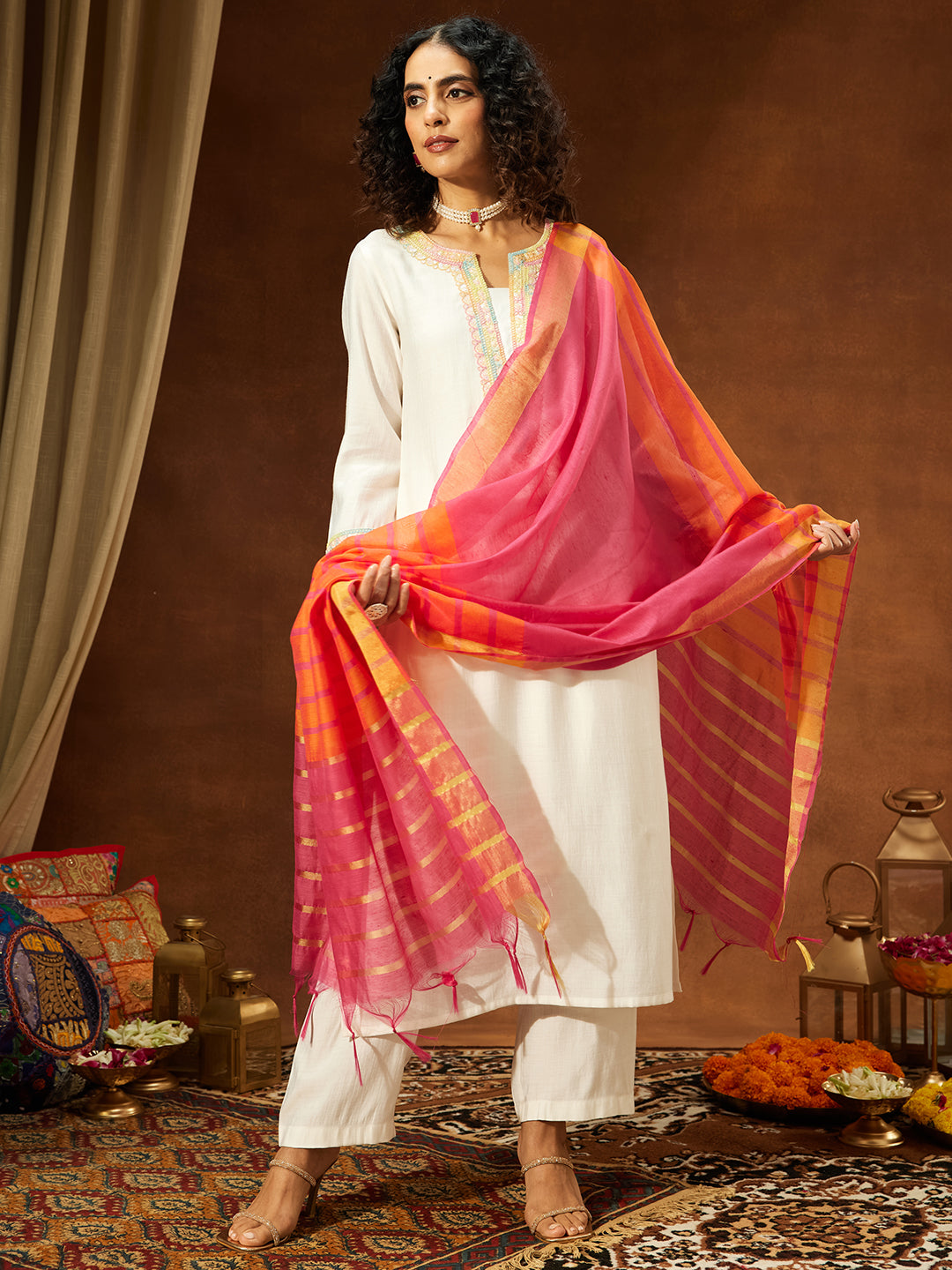 Ninnique Women's Off White Silk Blend Embellished Straight Kurta Set