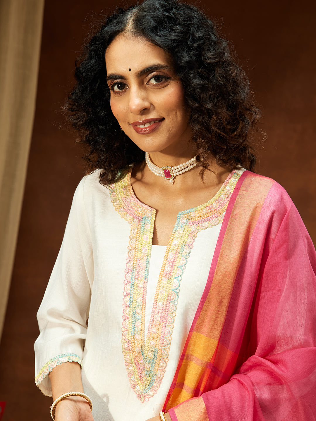 Ninnique Women's Off White Silk Blend Embellished Straight Kurta Set