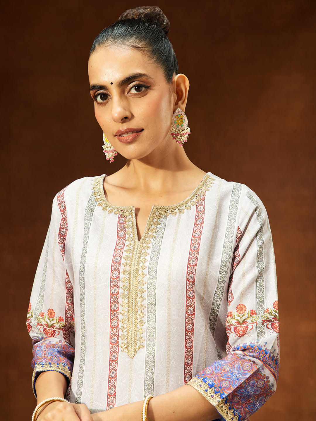 Ninnique Women's Multicolor Cotton Blend Printed Straight Kurta Set