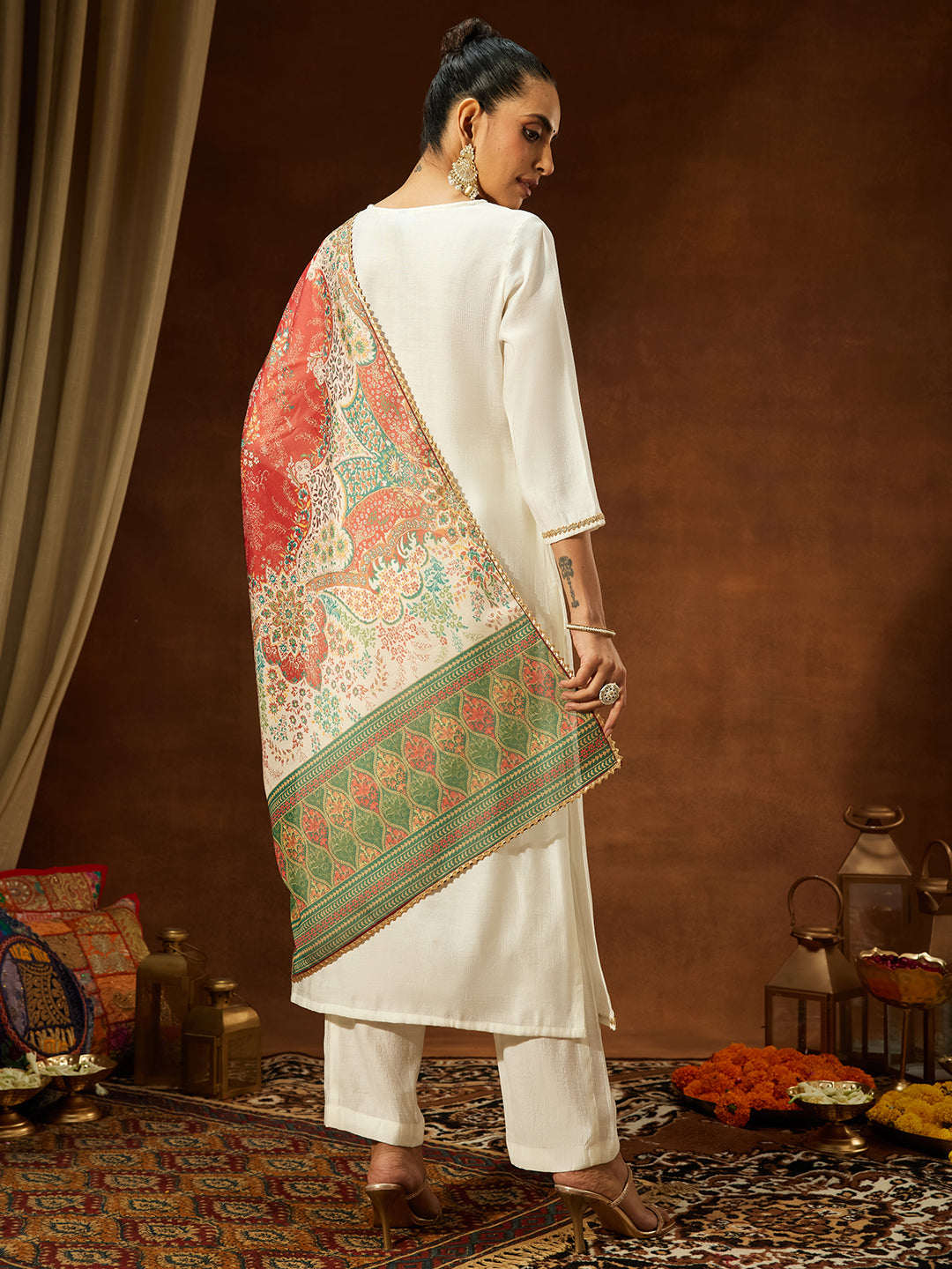 Ninnique Women's Off White Silk Blend Embellished Straight Kurta Set