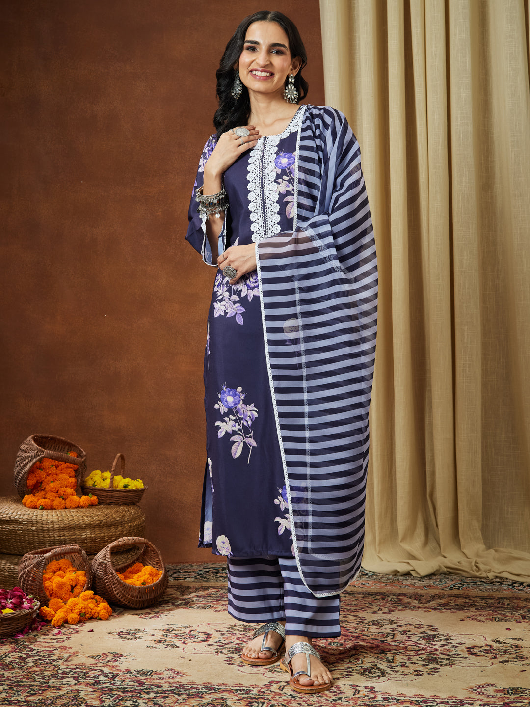 Ninnique Women's Purple Cotton Blend Floral Printed Straight Kurta Set