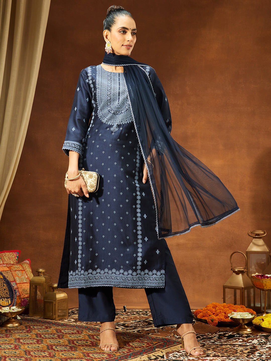 Ninnique Women's Navy Blue Silk Blend Ethnic Printed Straight Kurta Set