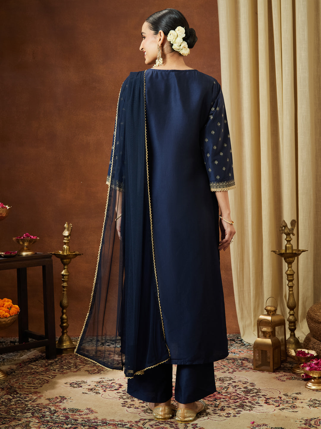 Ninnique Women's Navy Blue Silk Blend Ethnic Printed Straight Kurta Set