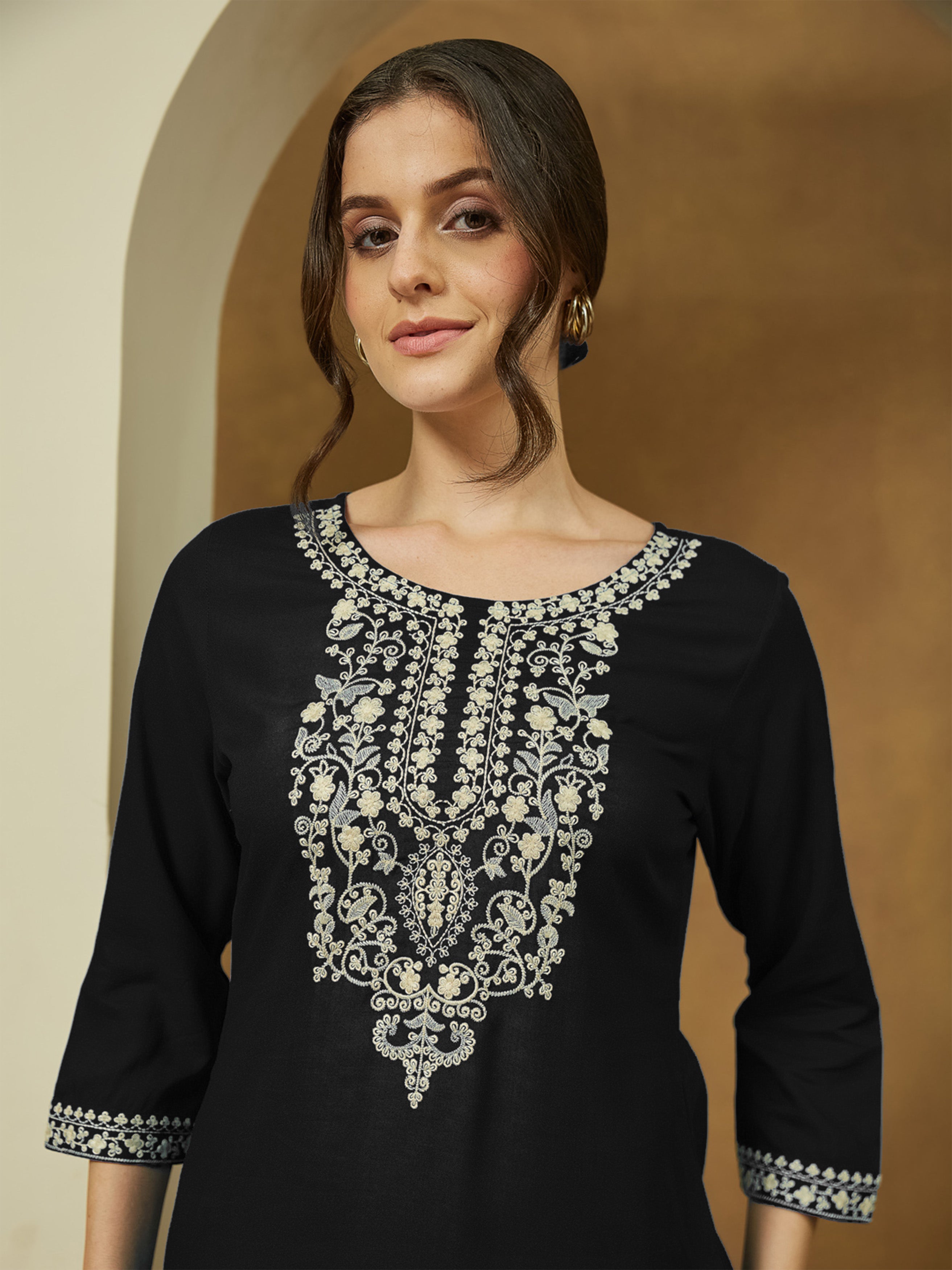 Ninnique Women's Black Rayon Embroidered Straight Short Kurti