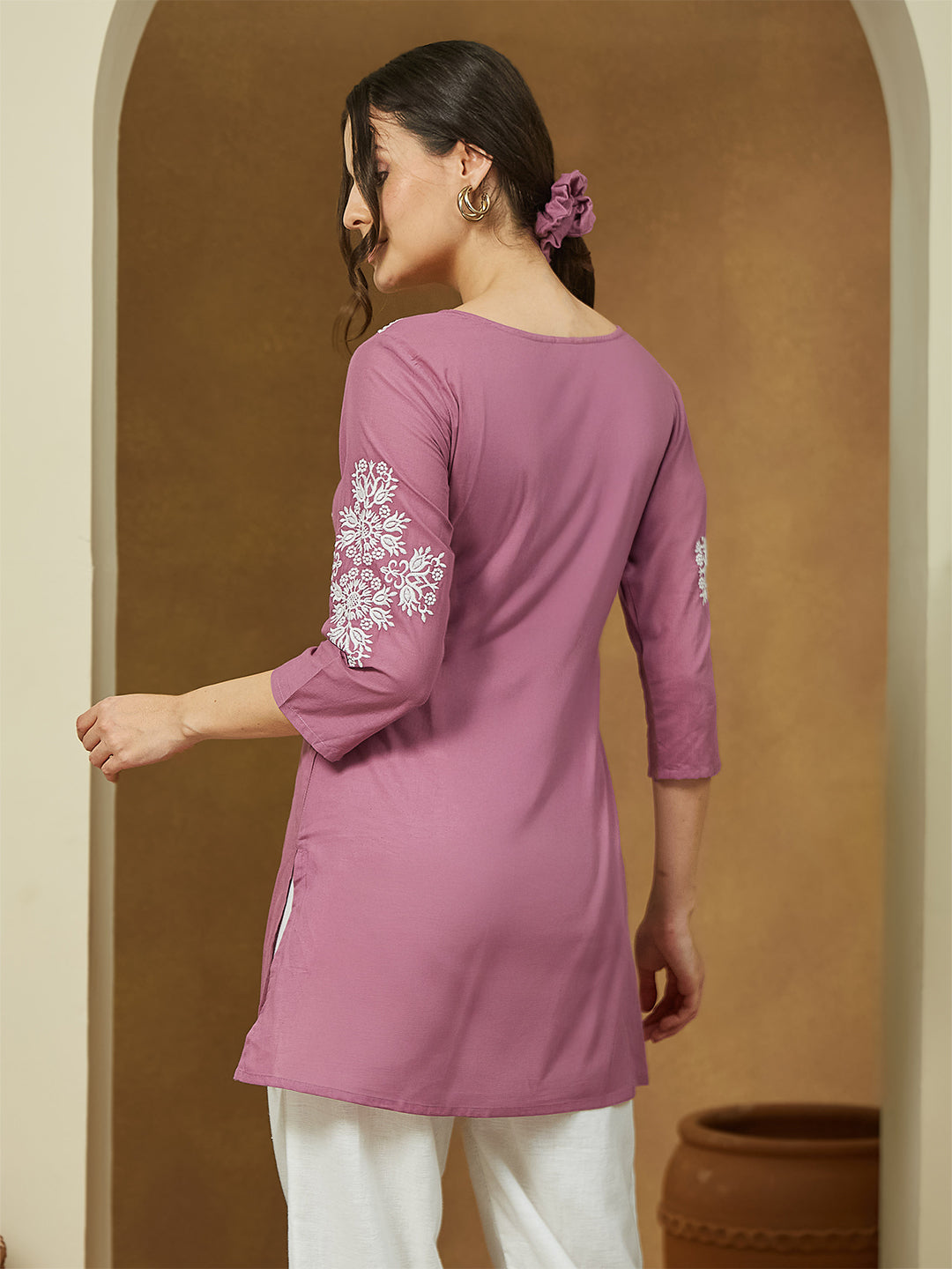 Ninnique Women's Purple Pure Cotton Embroidered Straight Tunic