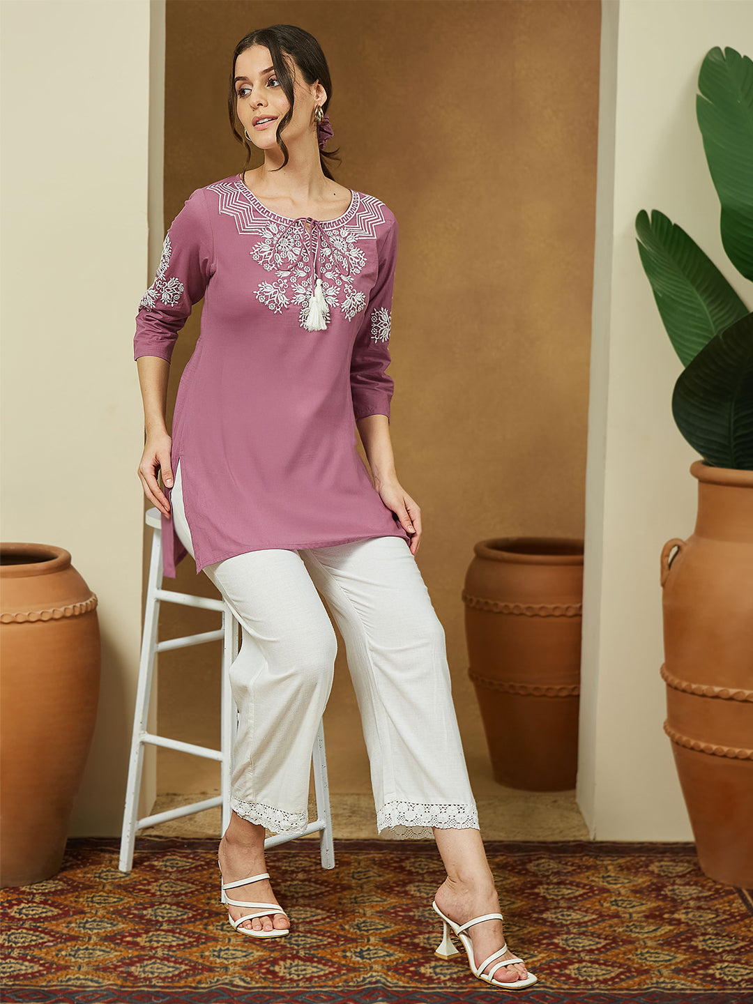 Ninnique Women's Purple Pure Cotton Embroidered Straight Tunic