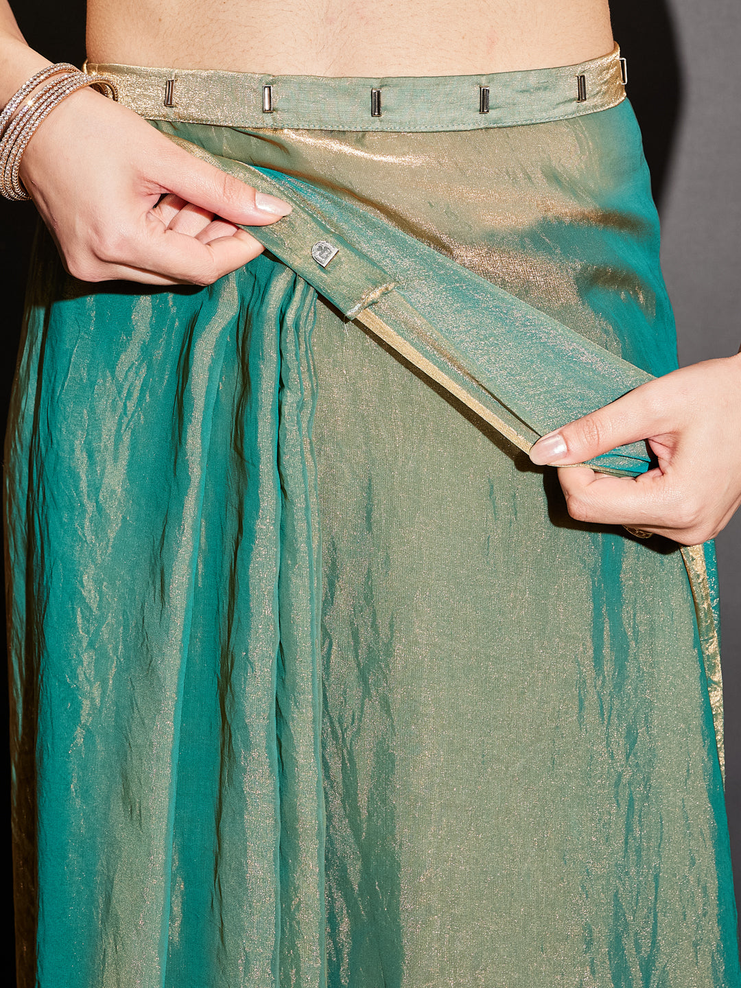 Ninnique Women's Green & Gold Tissue Silk Ready To Wear Embellished Saree with Unstitched Blouse