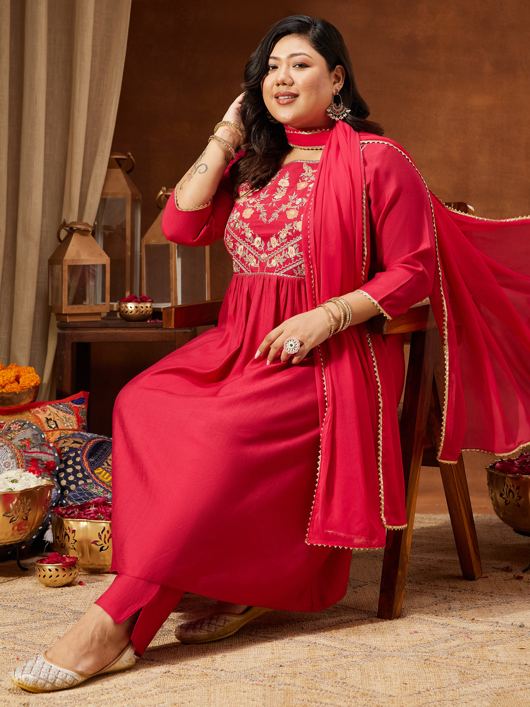 Ninnique Women's Plus Size Pink Silk Blend Yoke Embroidered A-line Kurta Set