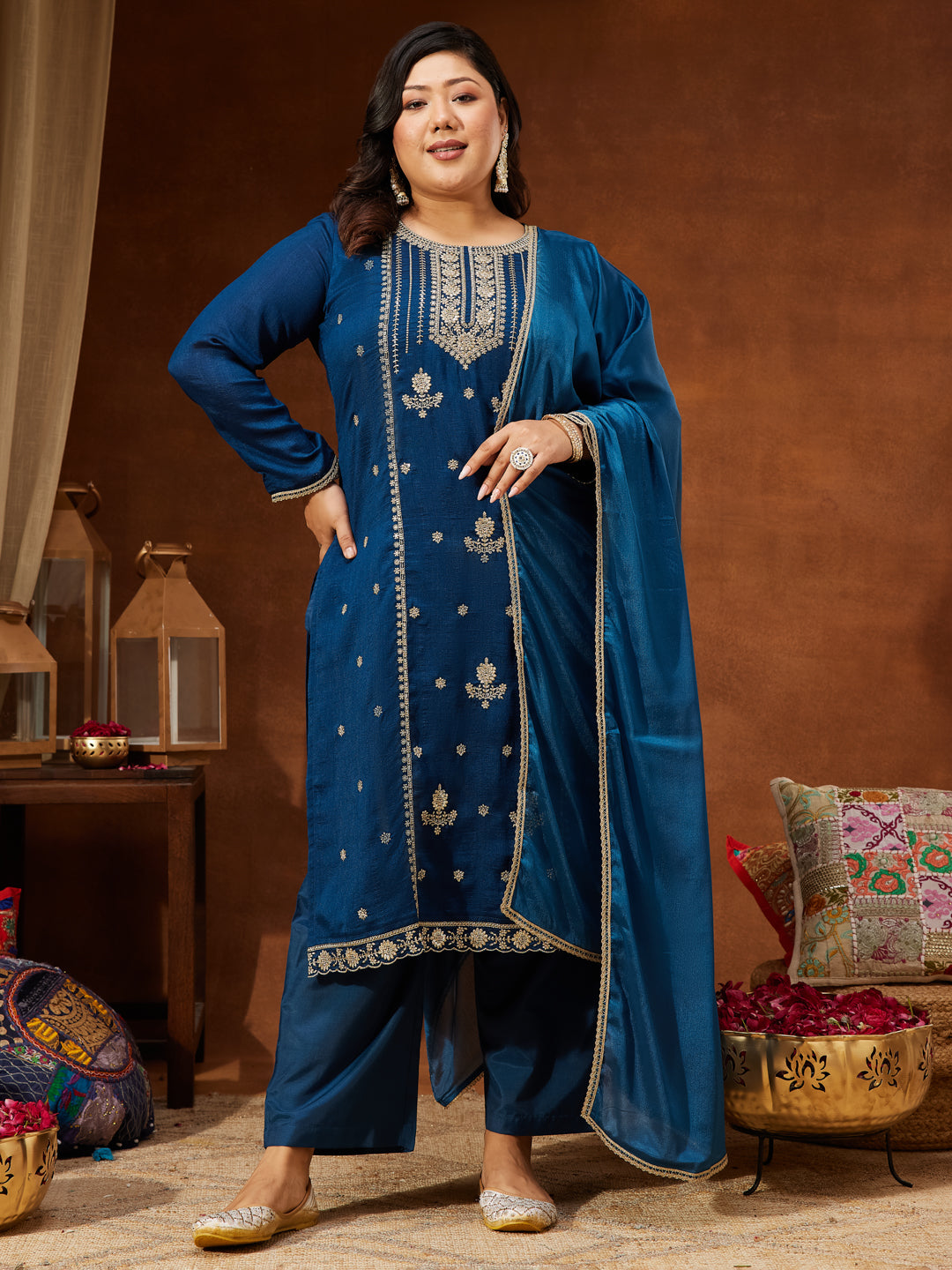 Ninnique Women's Plus Size Teal Blue Silk Blend Zari Embroidered Straight Kurta Set