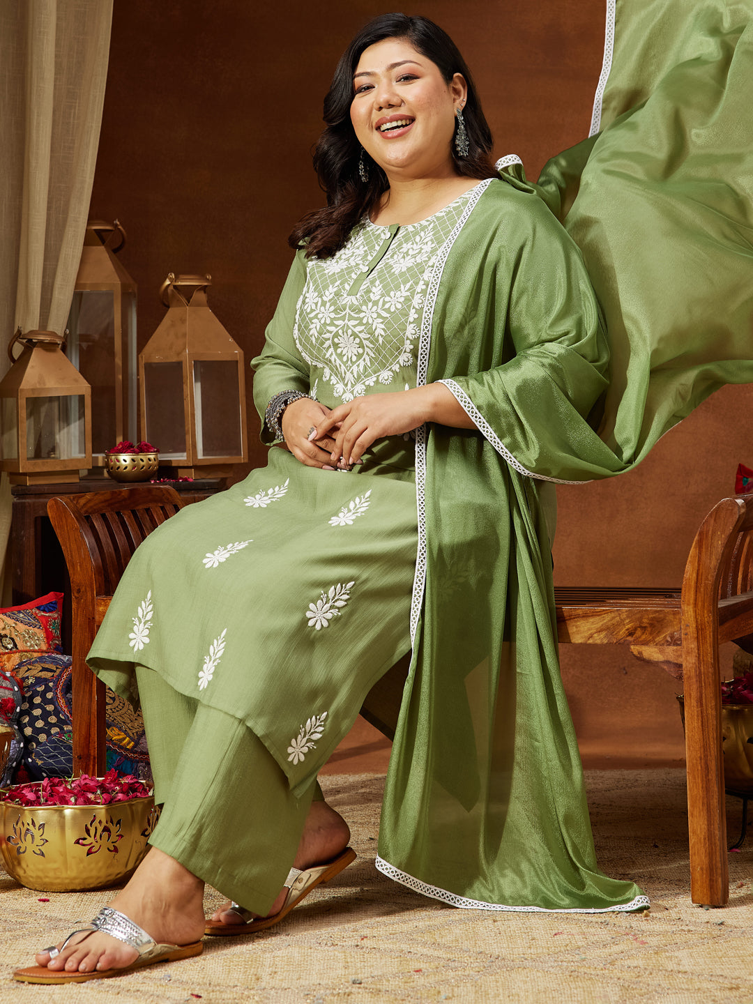 Ninnique Women's Plus Size Sage Green Silk Blend Embroidered Straight Kurta Set