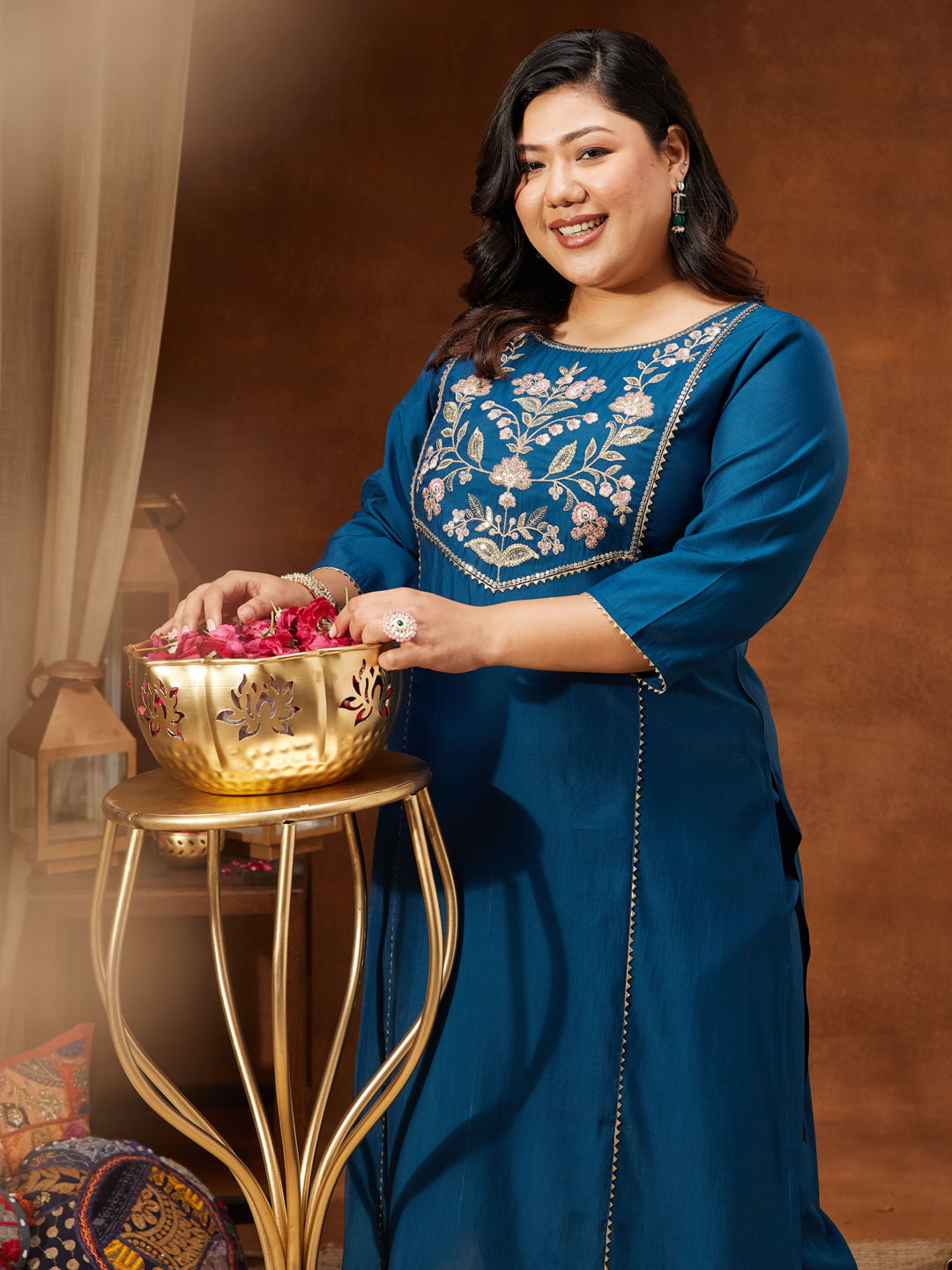 Ninnique Women's Plus Size Teal Chanderi Silk Embroidered Straight Kurta Set