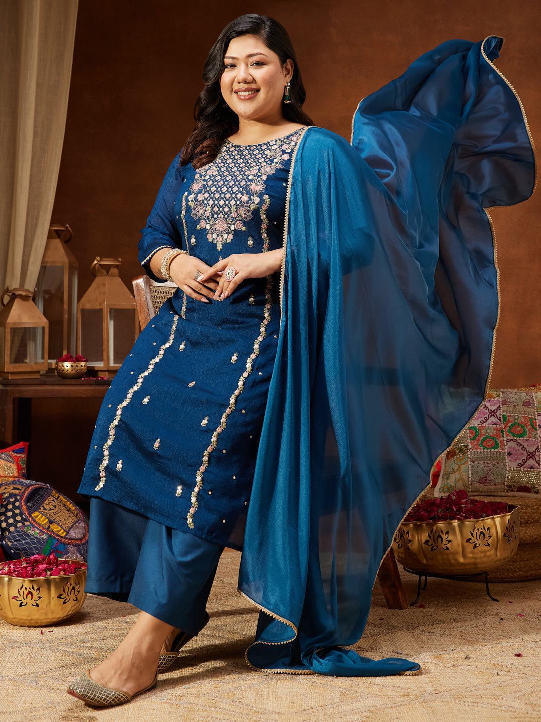 Ninnique Women's Plus Size Teal Blue Silk Blend Zari Embroidered Straight Kurta Set