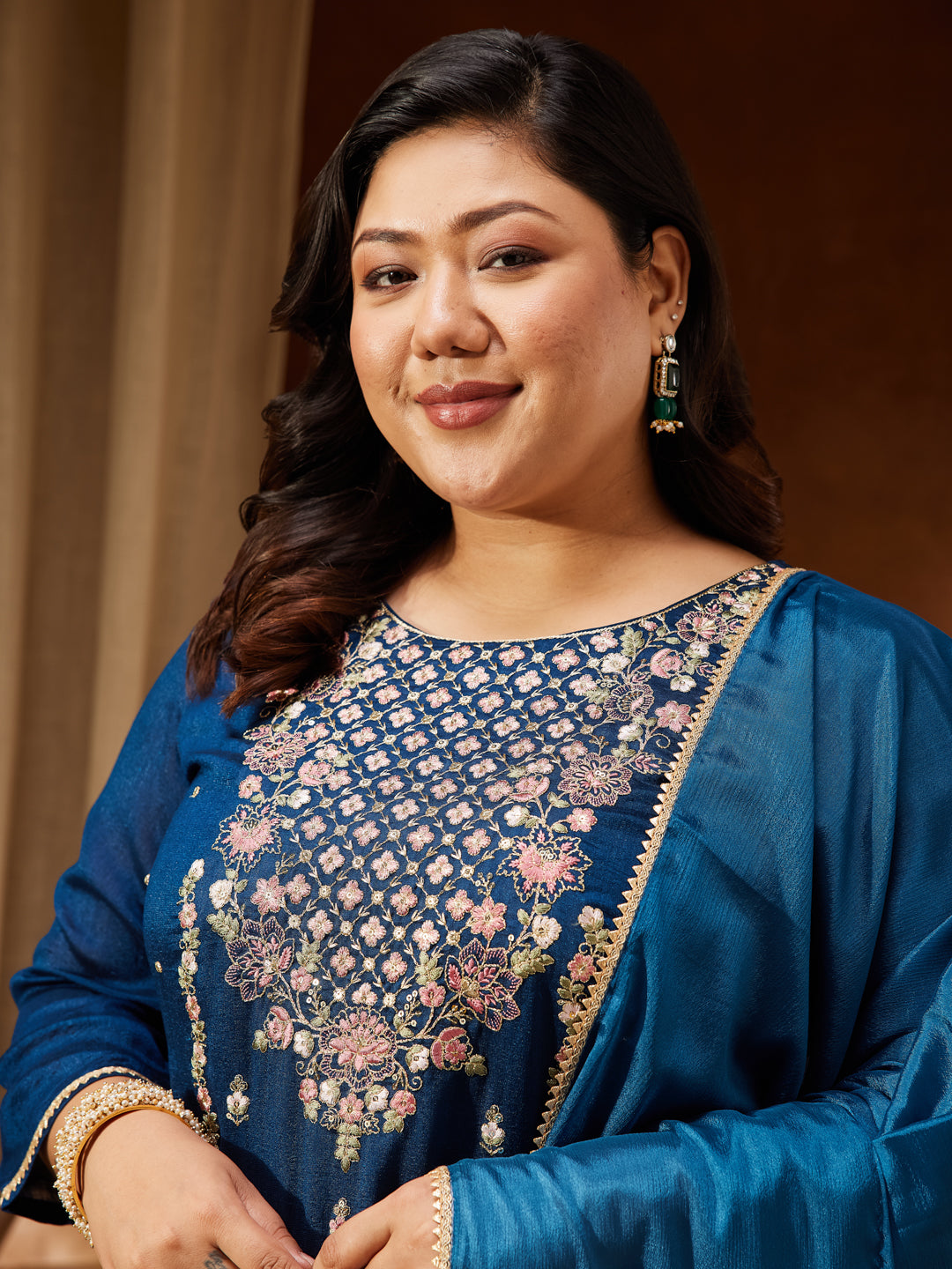 Ninnique Women's Plus Size Teal Blue Silk Blend Zari Embroidered Straight Kurta Set