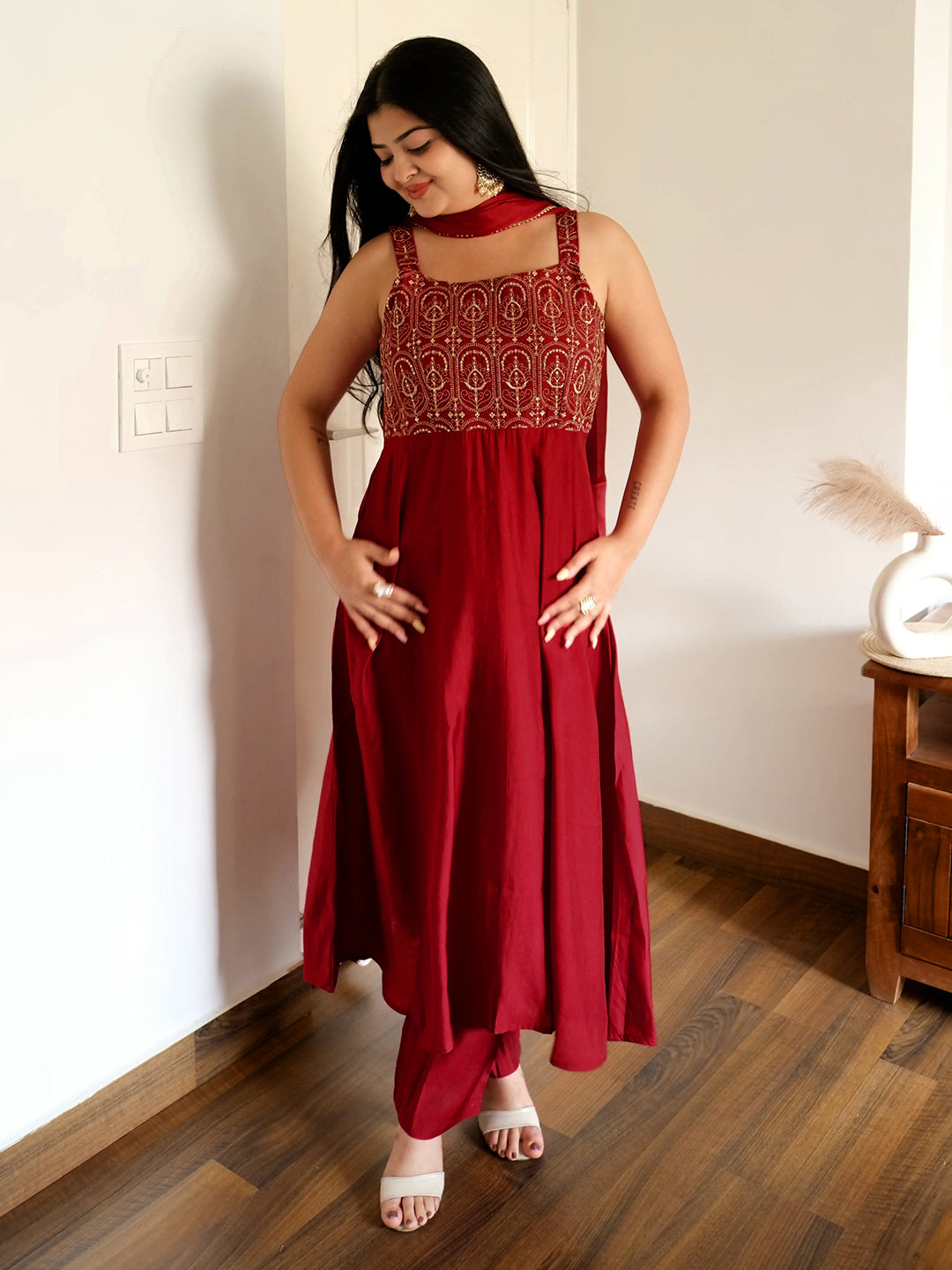 Ninnique Women's Maroon Chanderi Silk Zari Embroiderd A-line Kurta Set